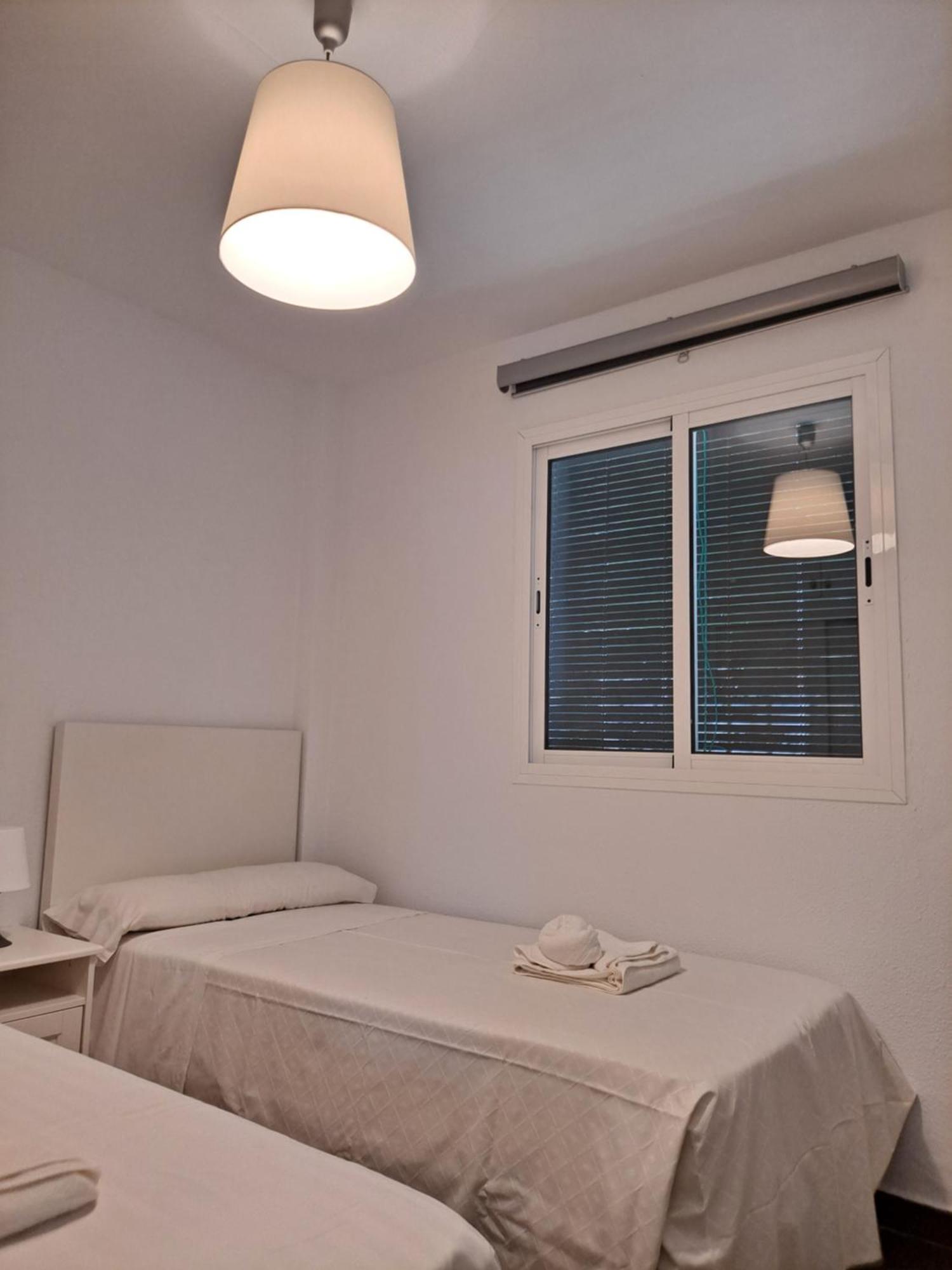 צ'יקלנה דה לה פרונטרה Apartamento Bajo Acuario מראה חיצוני תמונה